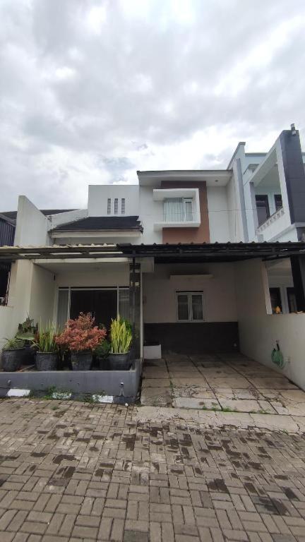 Rumah liburan Cilengkrang Syariah *